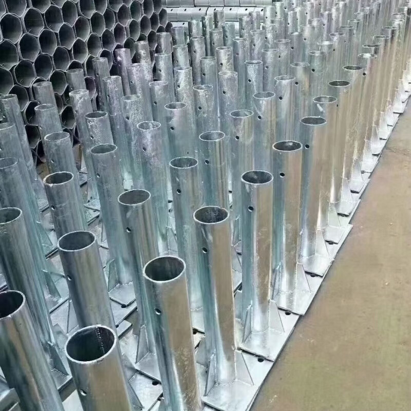 维诺亚法兰立柱 定制化与高品质的完美结合，打造卓越防护屏障
